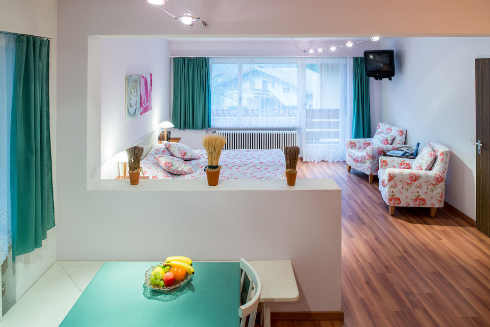 Badehotel Salina Maris - Wellness & Vintage Mörel Dış mekan fotoğraf
